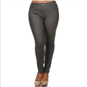 LAST PAIR ➕Size Yelete Denim Look Jeggings 2XL
